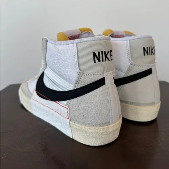 Nike Blazer Mid 77 Pro Club - Picture 4 of 11